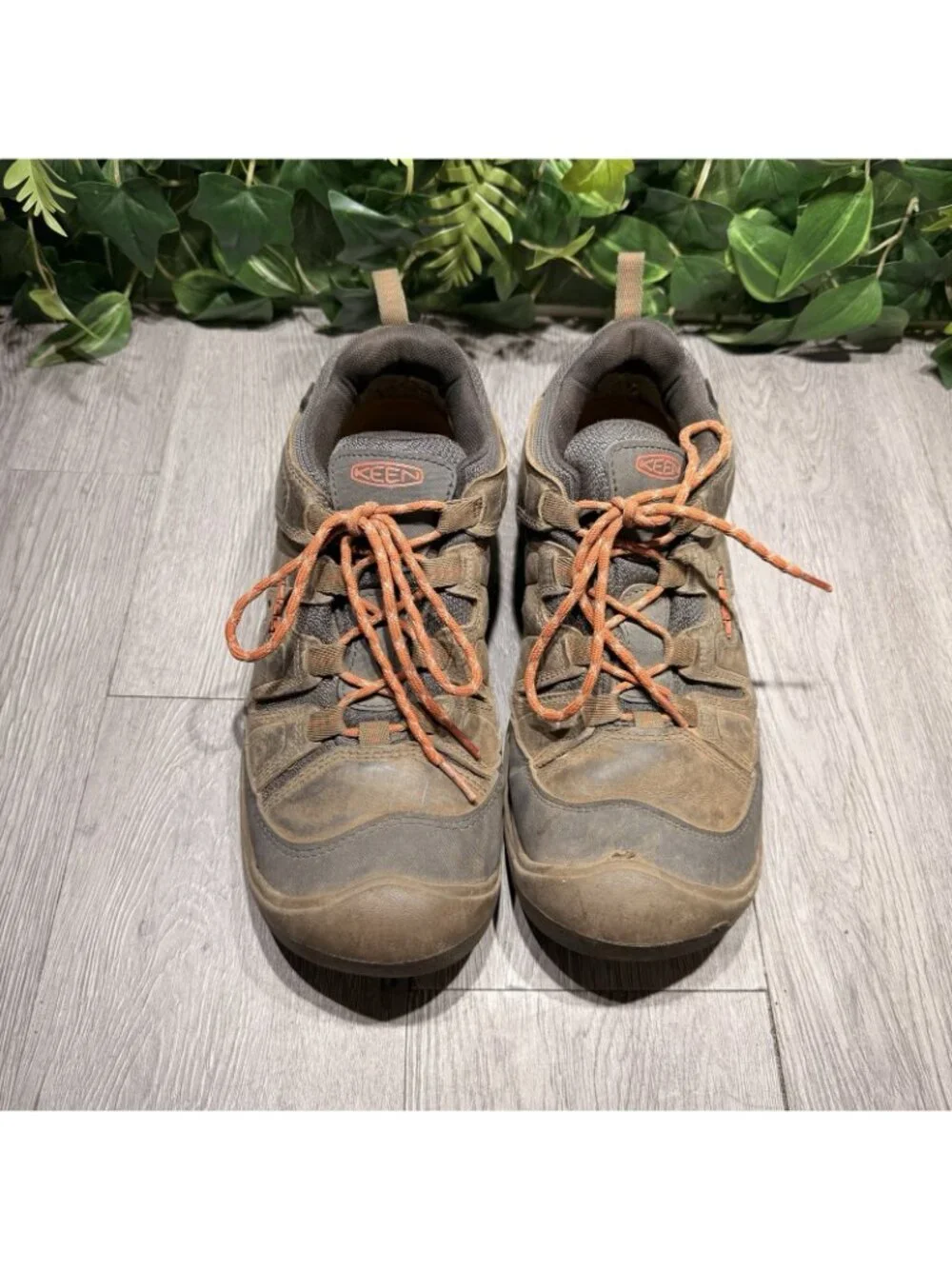 KEEN Circadia Low Waterproof Hiking Shoes Brown Leather MENS 11 Orange